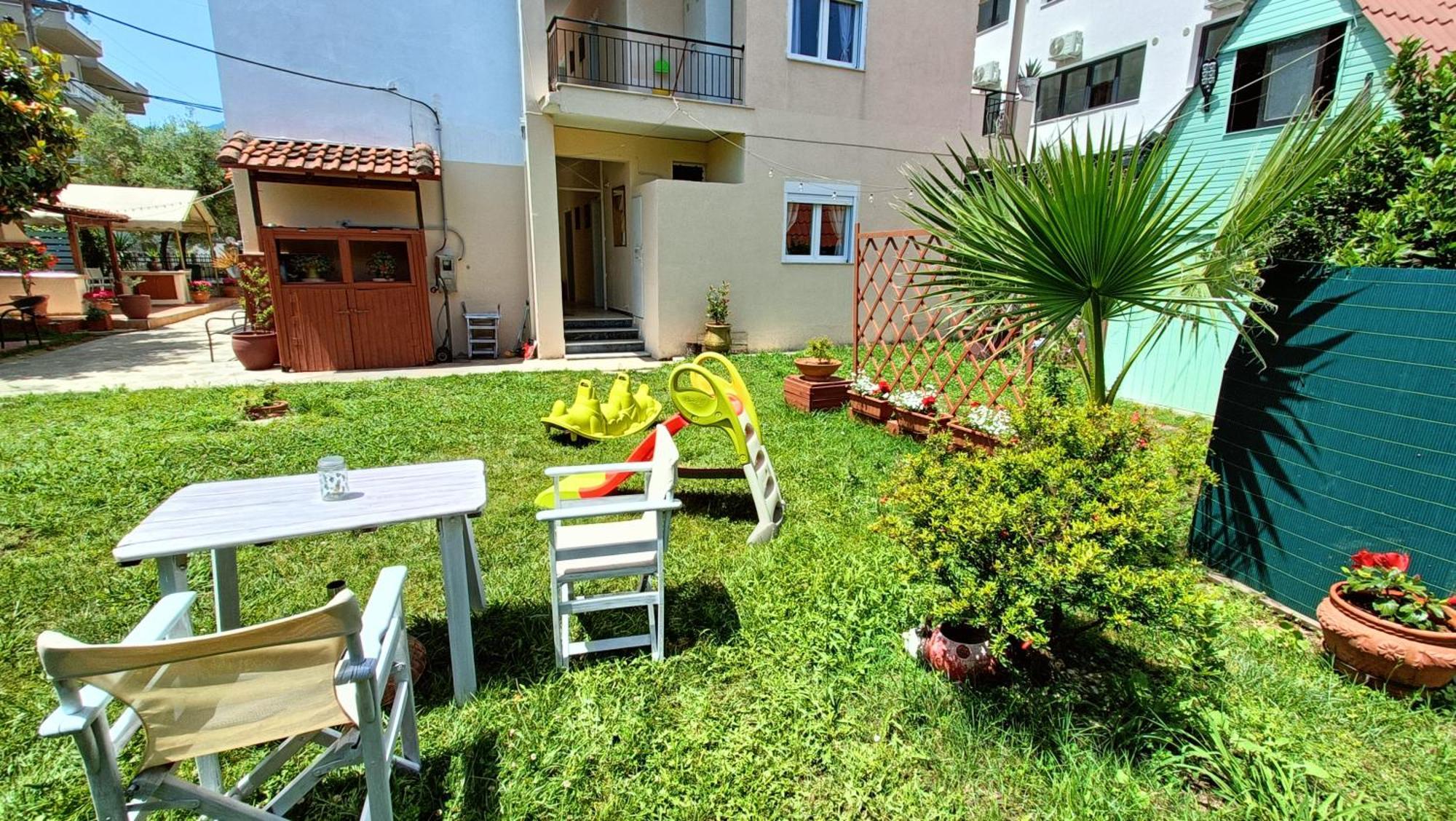 Aparthotel Garden House Katerina Leptokaryá Exterior foto